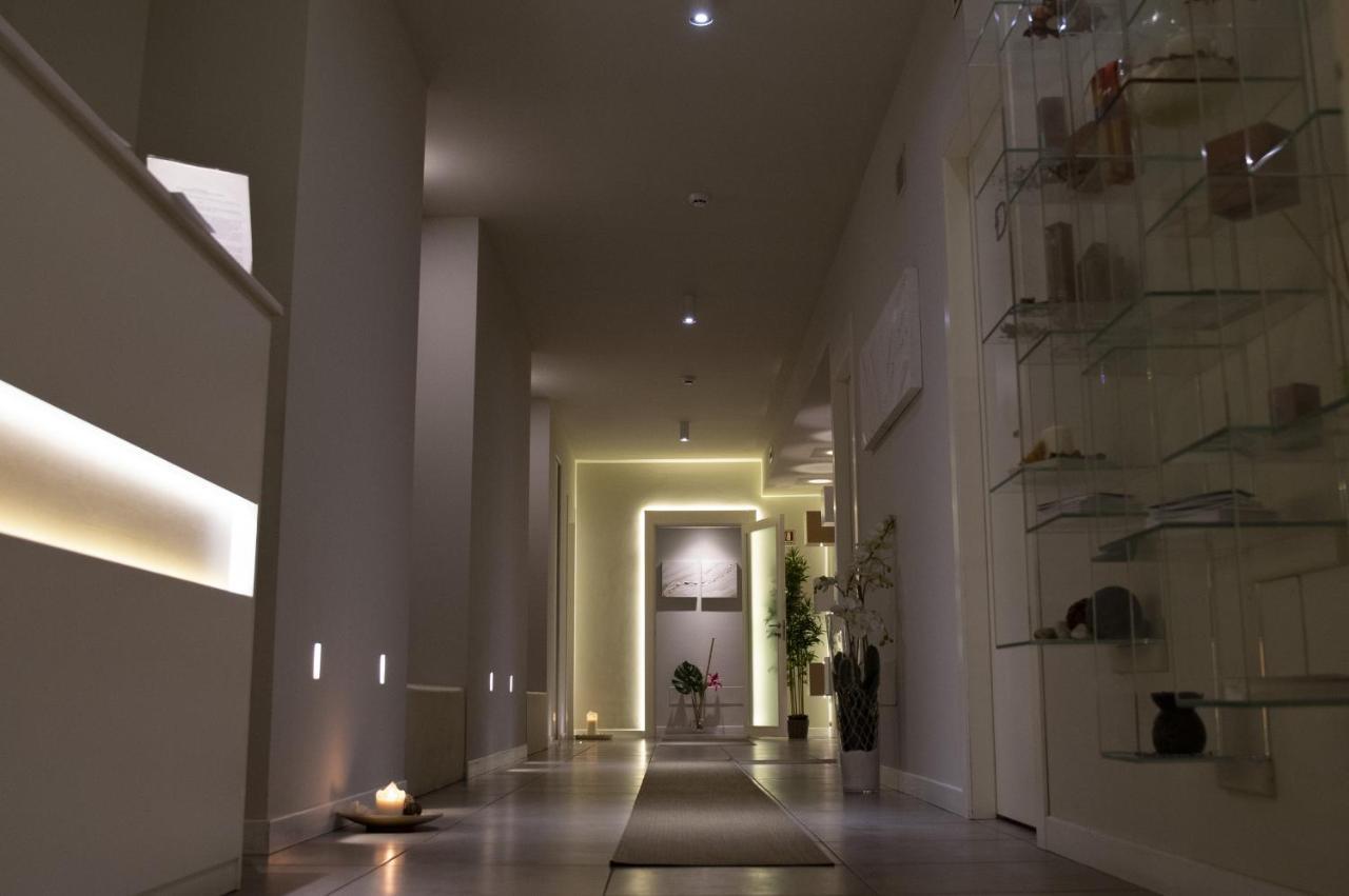 Smeraldo Suites & Spa San Benedetto del Tronto Esterno foto