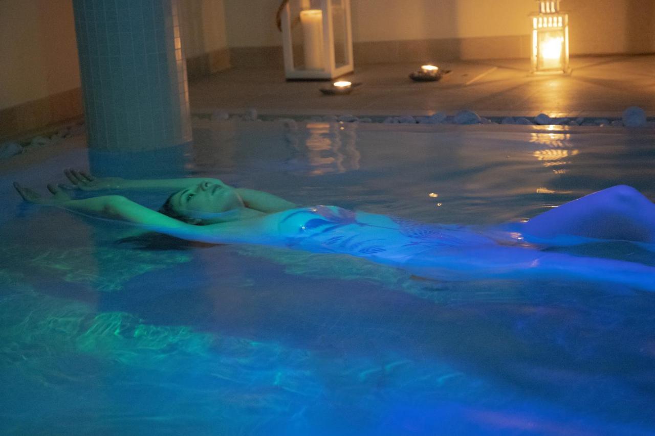 Smeraldo Suites & Spa San Benedetto del Tronto Esterno foto