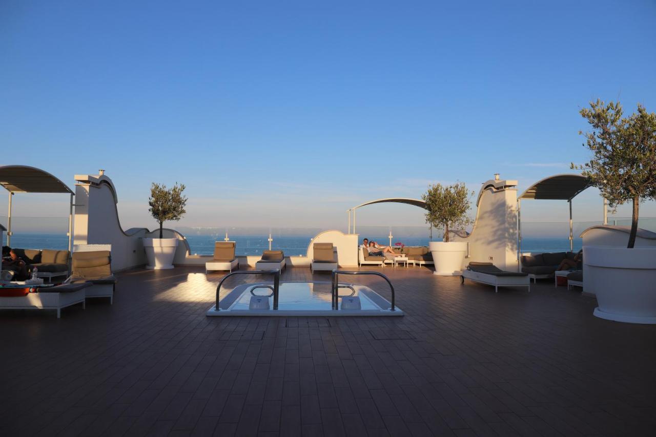 Smeraldo Suites & Spa San Benedetto del Tronto Esterno foto