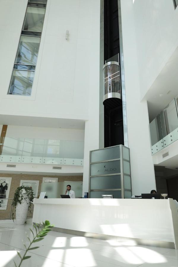 Smeraldo Suites & Spa San Benedetto del Tronto Esterno foto